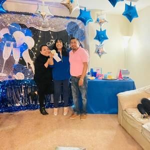 Meet your Posher, Angeles